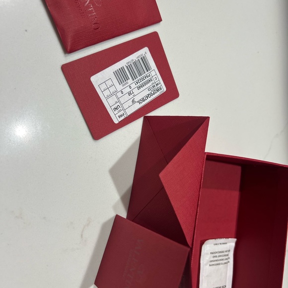 Valentino Tri-fold Compact Wallet - Picture 14 of 14